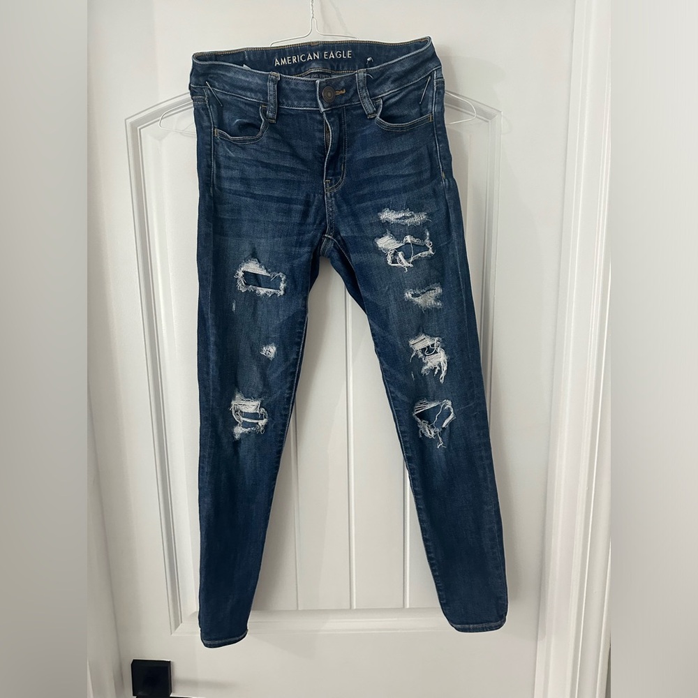 American Eagle Size 4 Skinny Jeans